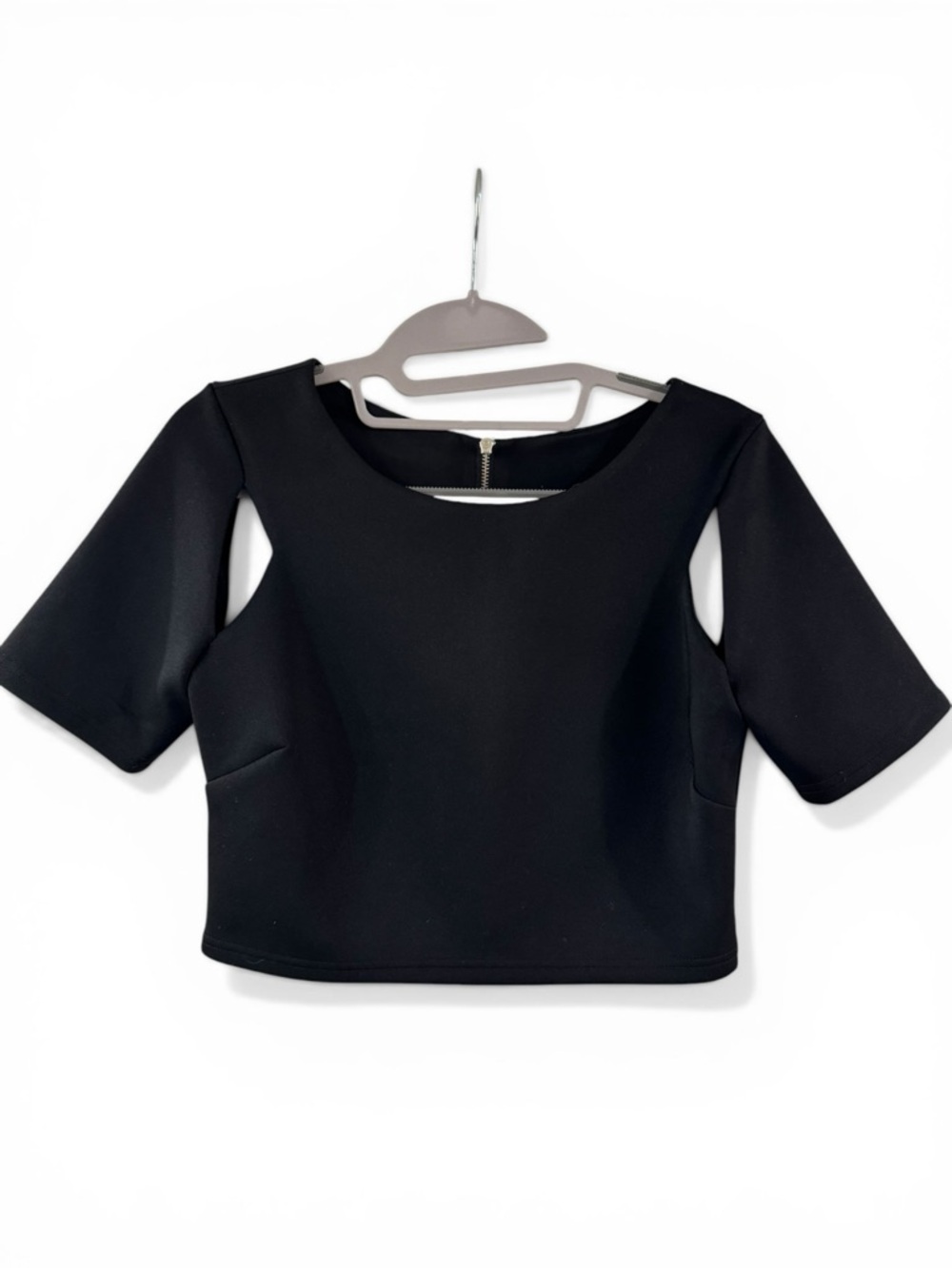 Aqua Womens Black Cold Shoulder Crop Top Short Sleeve Back Zip Size M
